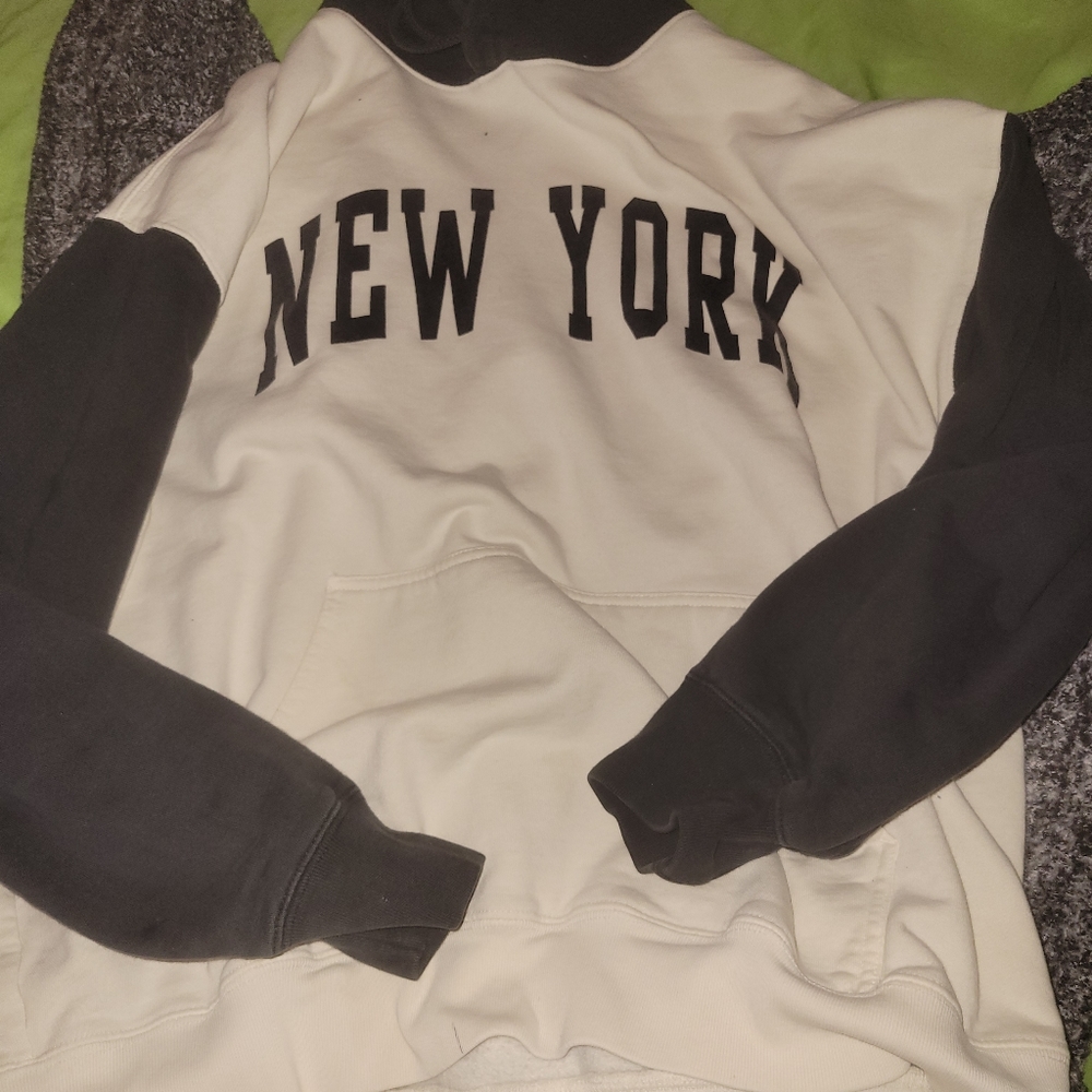 New York Hoodie